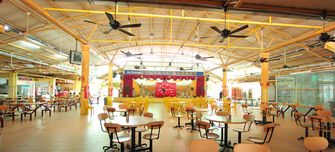 Stage & food court